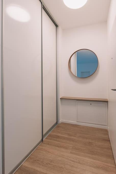 Stylish Apartment Retreat Bratislava Exterior foto